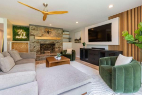 Chic Creekside Bungalow at The Dogwood Maggie Valley